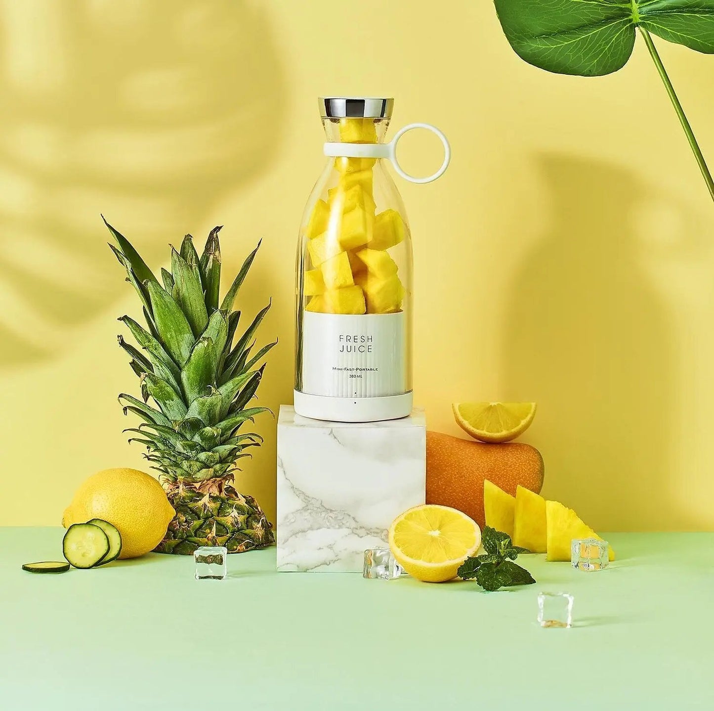 Portable Blender Bottle | HavenGlow Smoothie & Juice Maker Storesbybeckett.com